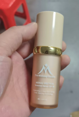 Sunscreen Serum SPF50